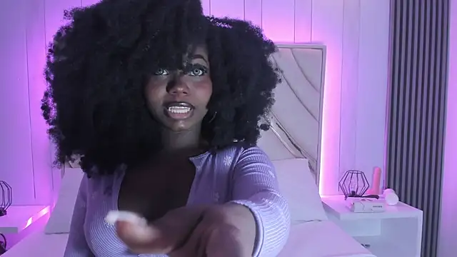 Snapshot of Sotf_Charlotte chatting on 5, 3, 2026 Sotf Charlotte online show from 5, 3, 2026