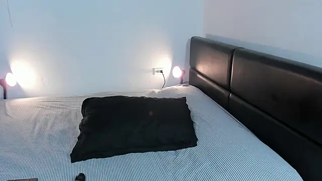 AshlyViper online show from 22, 3, 2026