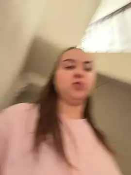 AlyaX X online show from 15, 4, 2026