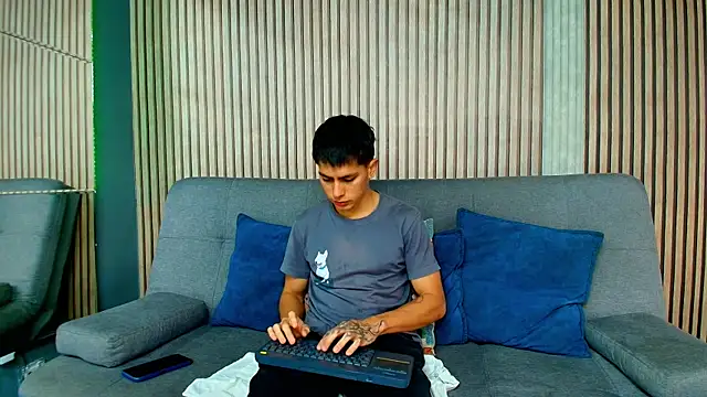 Aron pulse online show from 24, 2, 2026