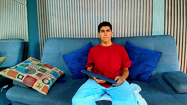 Aron pulse online show from 26, 2, 2026