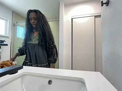 Anadia Starr online show from 12, 4, 2026