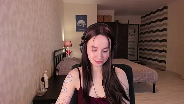 CozyAesthetics online show from 3, 2, 2026