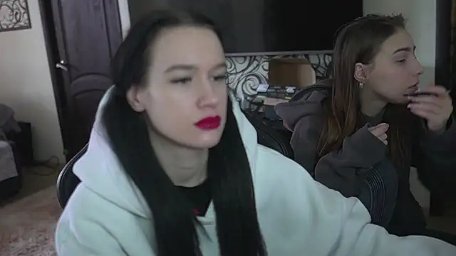 Carolina G0lden online show from 6, 2, 2026