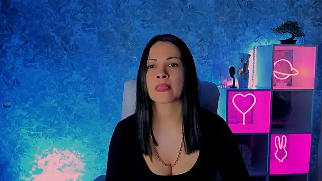 Snapshot of karolina_robinson chatting on 1, 3, 2026 karolina robinson online show from 1, 3, 2026