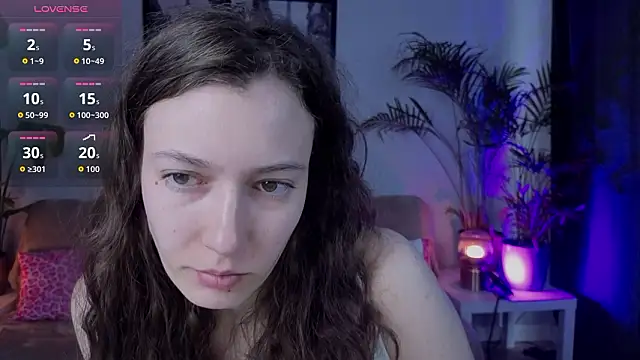 VioletaBloom online show from 24, 2, 2026