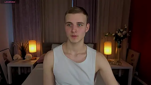 Snapshot of HereAlexColee chatting on 18, 2, 2026 HereAlexColee online show from 18, 2, 2026