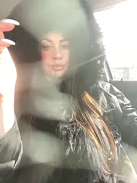 Snapshot of goldengenesdoll chatting on 25, 2, 2026 goldengenesdoll online show from 25, 2, 2026