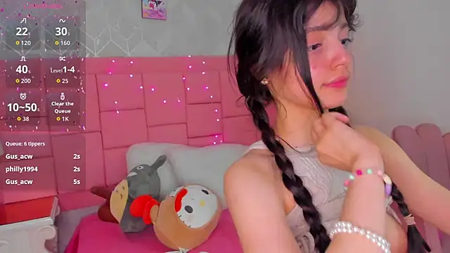 Snapshot of dolly_kitter chatting on 29, 4, 2026 dolly kitter online show from 29, 4, 2026