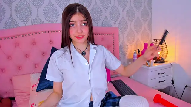 Snapshot of dolly_kitter chatting on 9, 7, 2026 dolly kitter online show from 9, 7, 2026
