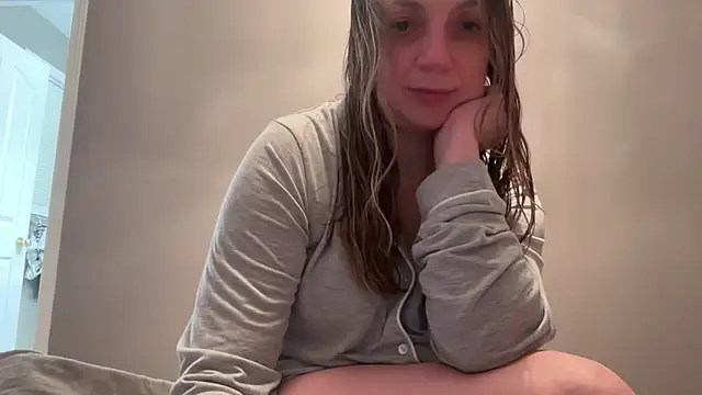 Snapshot of ShyFlameLive chatting on 14, 2, 2026 ShyFlameLive online show from 14, 2, 2026