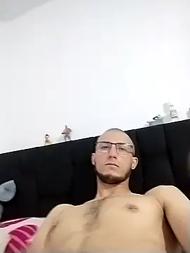 Snapshot of Camilo1826 chatting on 12, 3, 2026 Camilo1826 online show from 12, 3, 2026