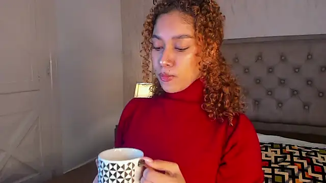 Sienna brunette online show from 17, 4, 2026