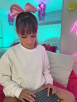 Kitty madness online show from 25, 3, 2026