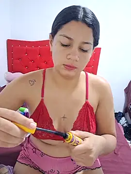 Snapshot of Cris18sexy chatting on 27, 3, 2026 Cris18sexy online show from 27, 3, 2026