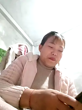 Snapshot of Beeio_diaeo chatting on 2, 2, 2026 Beeio diaeo online show from 2, 2, 2026