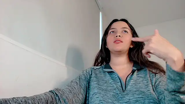 paulina ponce online show from 8, 4, 2026