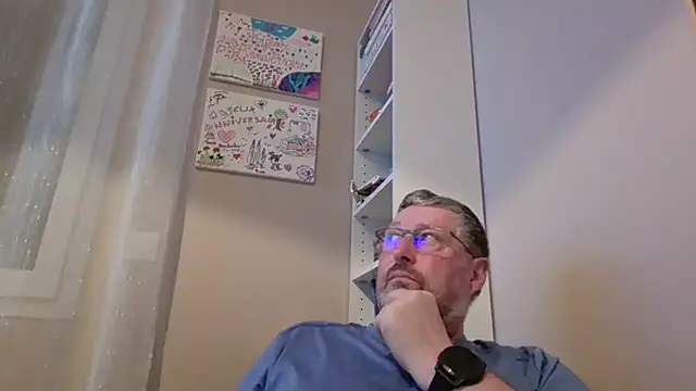 Snapshot of doudou310 chatting on 26, 2, 2026 doudou310 online show from 26, 2, 2026