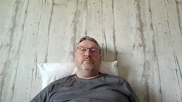 doudou310 online show from 4, 4, 2026