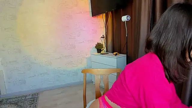 Hey Mia online show from 28, 2, 2026