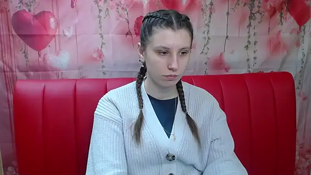 Snapshot of LilianaShine chatting on 22, 2, 2026 LilianaShine online show from 22, 2, 2026