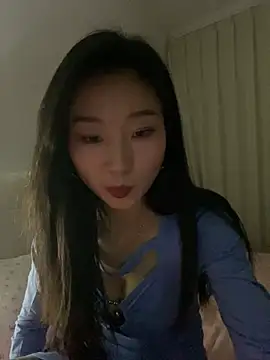 Snapshot of XiaoGui10 chatting on 12, 2, 2026 XiaoGui10 online show from 12, 2, 2026