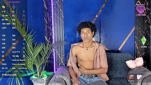Walkers05 online show from 25, 5, 2026