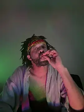 Snapshot of magic_man1085 chatting on 5, 2, 2026 magic man1085 online show from 5, 2, 2026