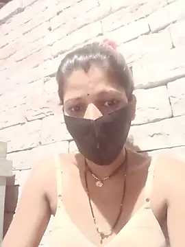 Snapshot of Divya-11431 chatting on 7, 6, 2026 Divya-11431 online show from 7, 6, 2026
