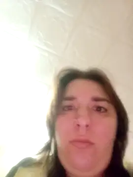 Snapshot of ShawnaDeMer chatting on 3, 3, 2026 ShawnaDeMer online show from 3, 3, 2026