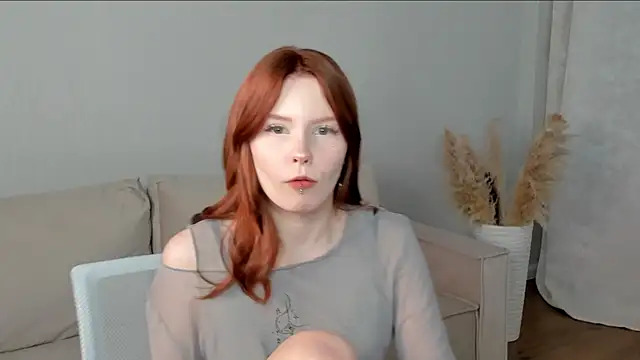 Julia Anis online show from 24, 2, 2026