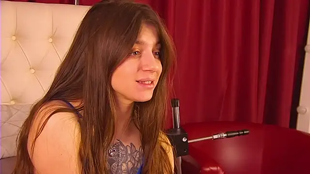 Snapshot of EileenElfie chatting on 2, 2, 2026 EileenElfie online show from 2, 2, 2026