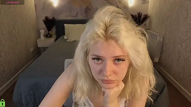 Kate Krose online show from 14, 2, 2026