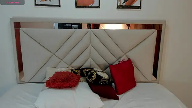 AmberQueen1 online show from 3, 2, 2026