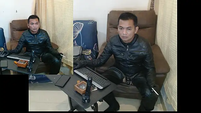 Leatherbdsm81 online show from 15, 4, 2026
