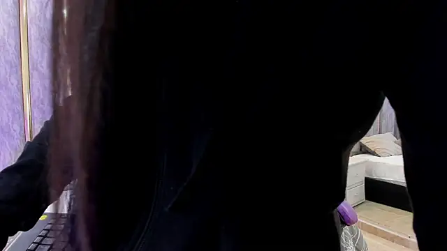 KeniaVelvet  online show from 4, 2, 2026