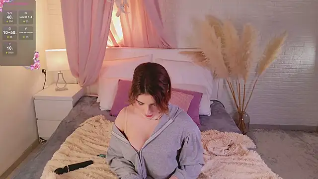 Snapshot of mmm__yes chatting on 4, 2, 2026 mmm yes online show from 4, 2, 2026