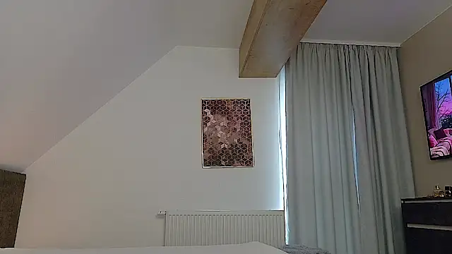 Snapshot of BerryeBoo chatting on 7, 2, 2026 BerryeBoo online show from 7, 2, 2026