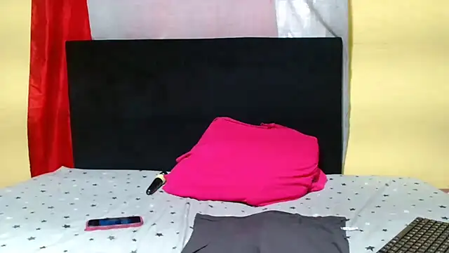 Snapshot of JinglynJuicy22 chatting on 4, 2, 2026 JinglynJuicy22 online show from 4, 2, 2026