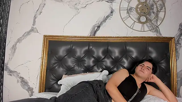 Snapshot of noahWolff_ chatting on 13, 2, 2026 noahWolff online show from 13, 2, 2026