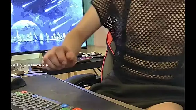 Snapshot of LovelyMeli chatting on 24, 2, 2026 LovelyMeli online show from 24, 2, 2026