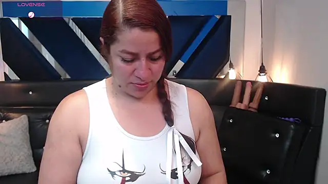 Snapshot of Alison-mar chatting on 15, 7, 2026 Alison-mar online show from 15, 7, 2026