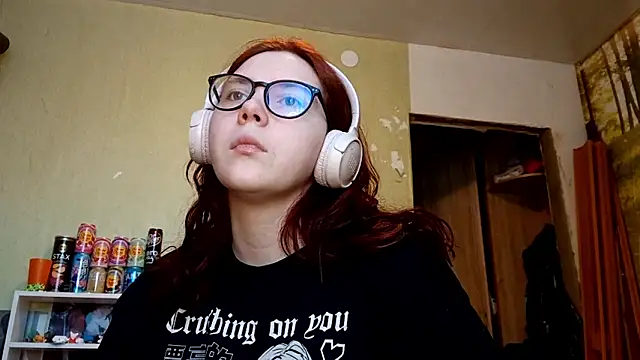 Snapshot of VannessaDillenbeck chatting on 5, 2, 2026 VannessaDillenbeck online show from 5, 2, 2026