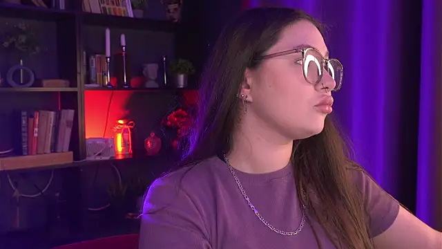 Snapshot of vanessaparadiza chatting on 4, 6, 2026 vanessaparadiza online show from 4, 6, 2026