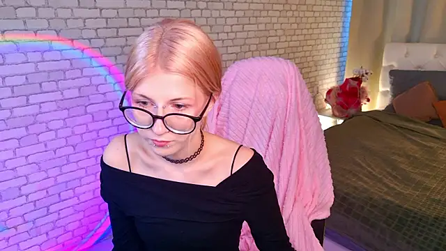 Snapshot of alicedews chatting on 15, 2, 2026 alicedews online show from 15, 2, 2026