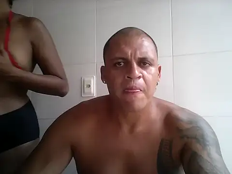 Cris Latrel online show from 4, 2, 2026