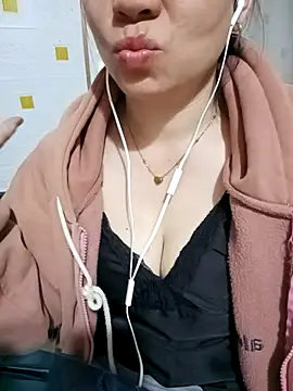 Snapshot of Arica_sexy001 chatting on 12, 3, 2026 Arica sexy001 online show from 12, 3, 2026