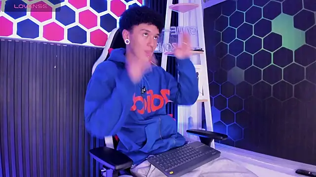 David Banks  online show from 8, 4, 2026