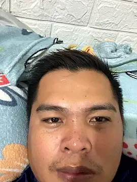 Snapshot of bigloadfox chatting on 8, 3, 2026 bigloadfox online show from 8, 3, 2026