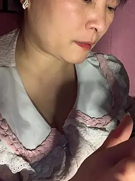 Snapshot of Star-sweet01 chatting on 24, 2, 2026 Star-sweet01 online show from 24, 2, 2026